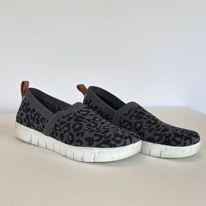 Ryka Gray and Black Slip On Print Sneakers
Size 8w